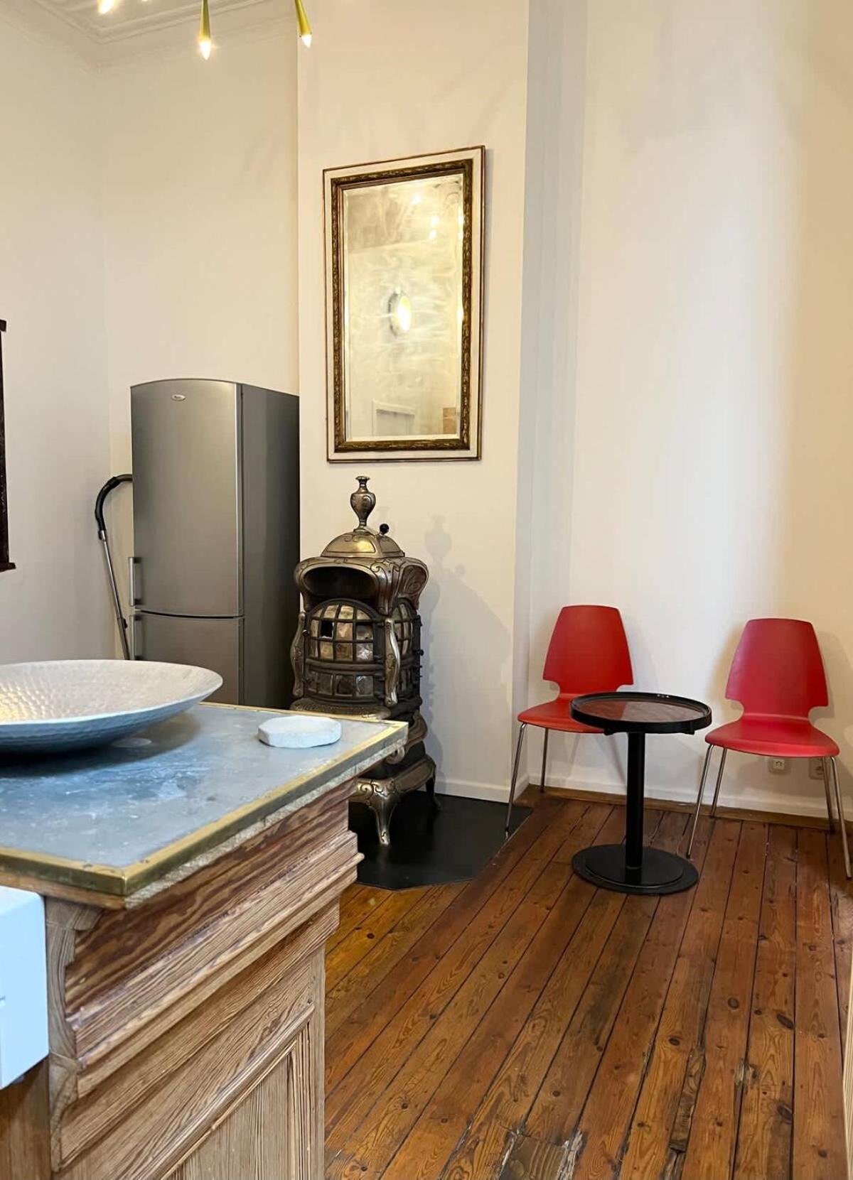 Vakantiehuis Etonnante Maison Au Style Unique A Bruxelles! Brussel